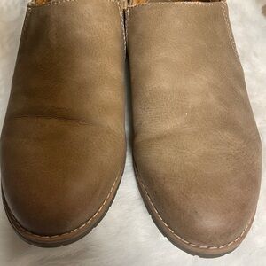 EuroSoft by Sofft Taupe Chelsea Ankle Boots Comfort Slip On